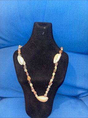 Handmade By Me SeaShall Necklace With Big And Small Shells ColorWhiteBrown NWOTS